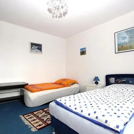 Private Homestay